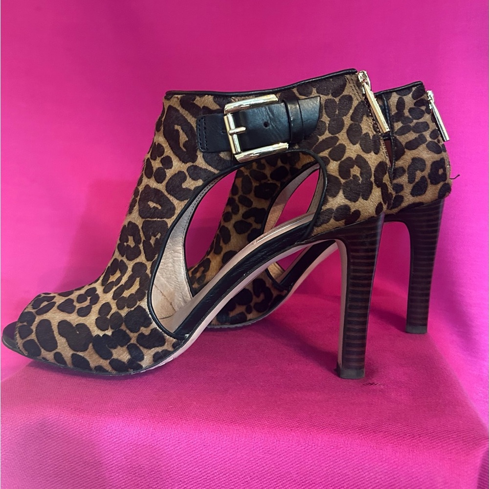 Louise et Cie Olivia Leopard Cut-Out Pumps Booties